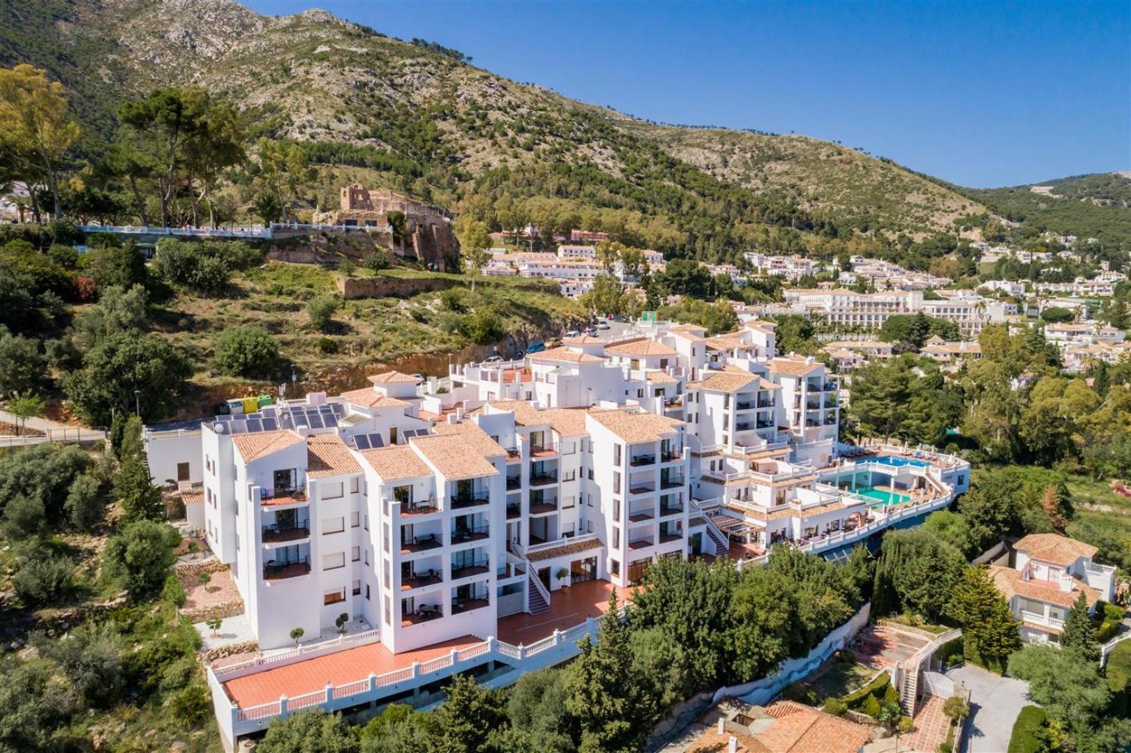 Macdonald La Ermita Resort Mijas Bagian luar foto
