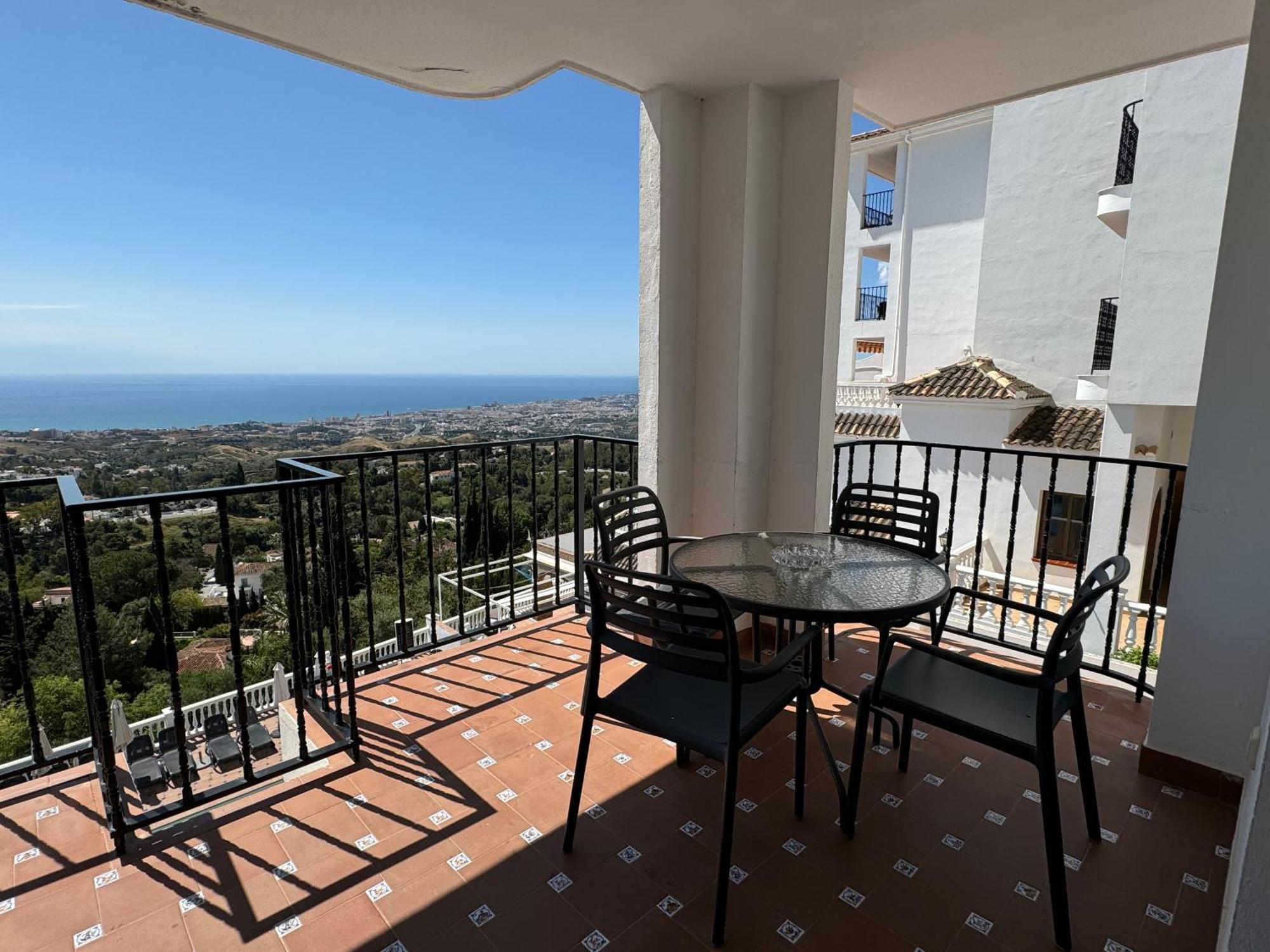 Macdonald La Ermita Resort Mijas Bagian luar foto