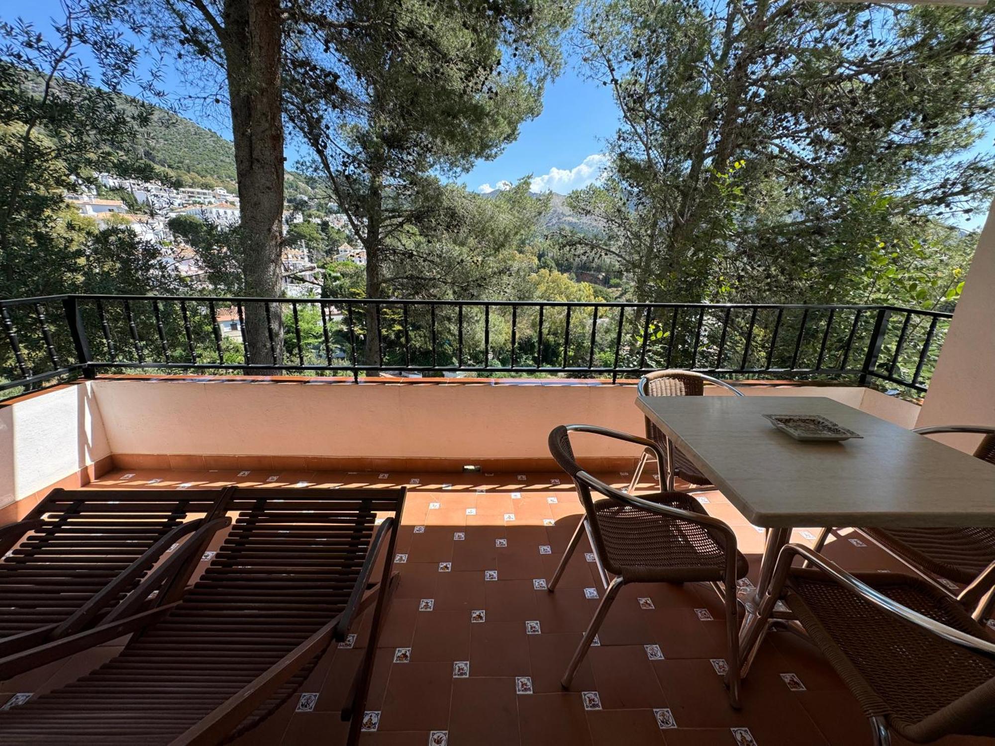 Macdonald La Ermita Resort Mijas Bagian luar foto
